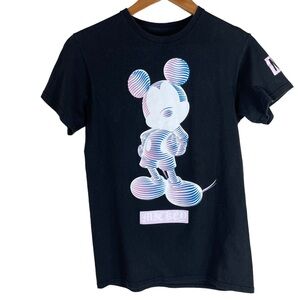 NEFF Disney Collab Mickey Black 100% Cotton Tee Shirt in Size Small